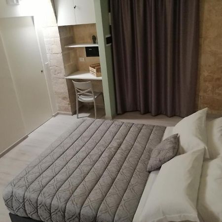 Hotel Albachiara Trani Esterno foto